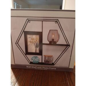 New True Living Black Wall Shelf with 4x6 Photo Frame Wall Home Decor NWOT